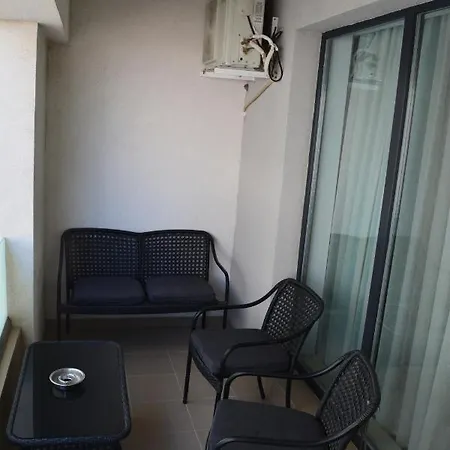 Studio 7 Mamaia Nord